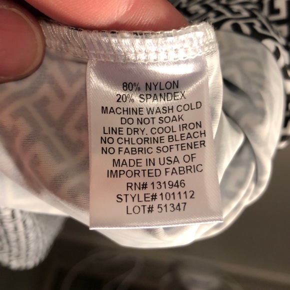 Dress - Picture 4 of 4